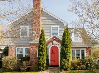 10 Longwood Ave, Warwick, RI 02888