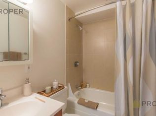 928 Massachusetts Ave, Cambridge, MA 02139