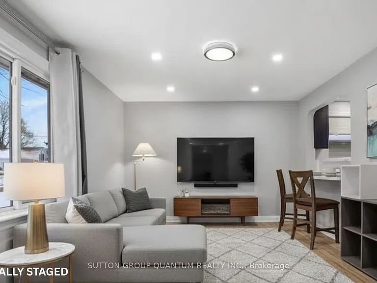 102 Kribs St #UPPER — Photo 4