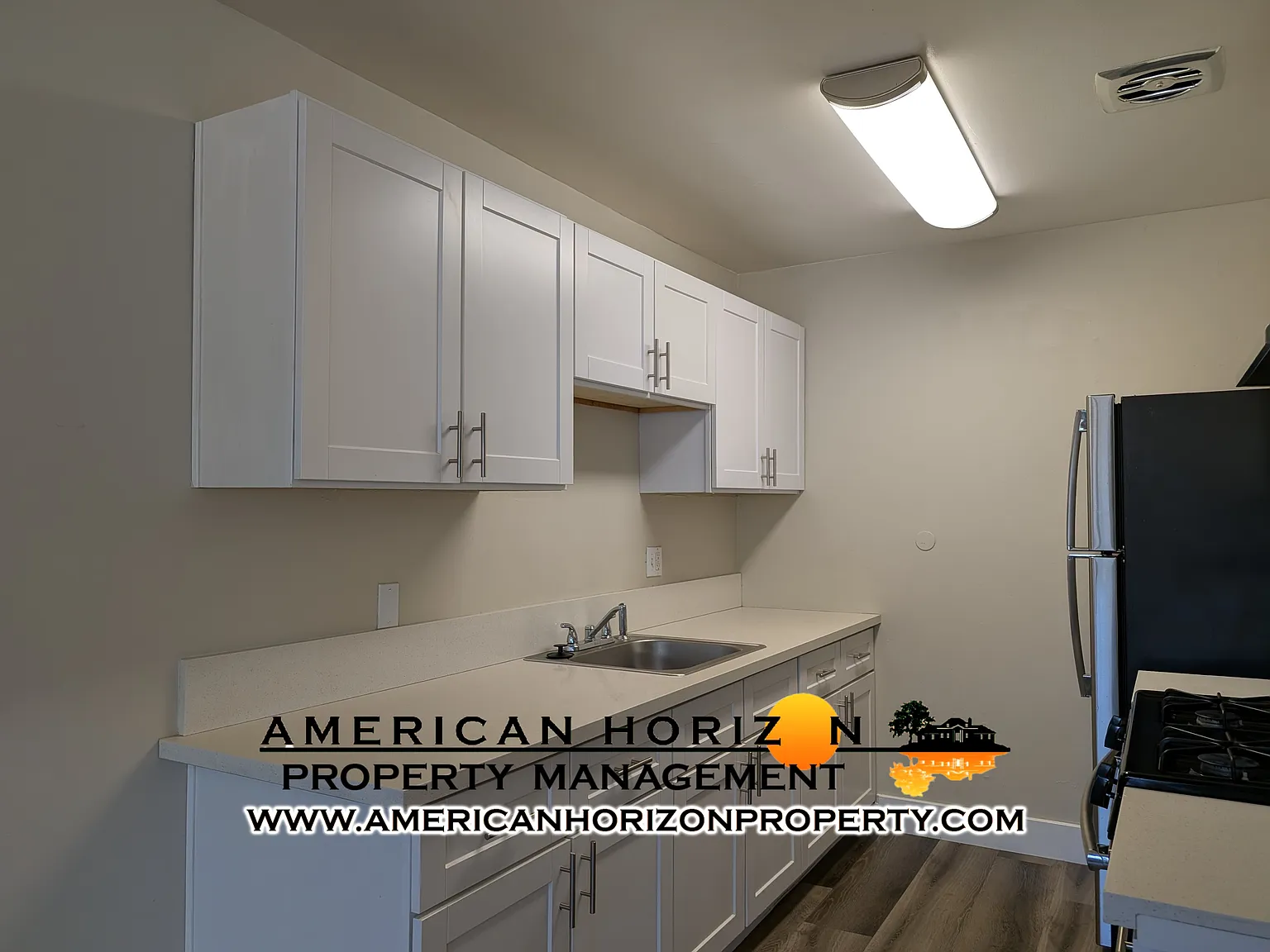 2 bed, 906 sqft, $1,600 — Photo 3