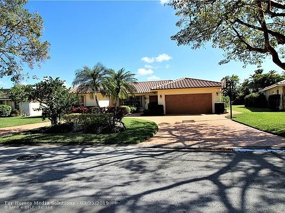 3rd image of 10980 NW 17th Pl