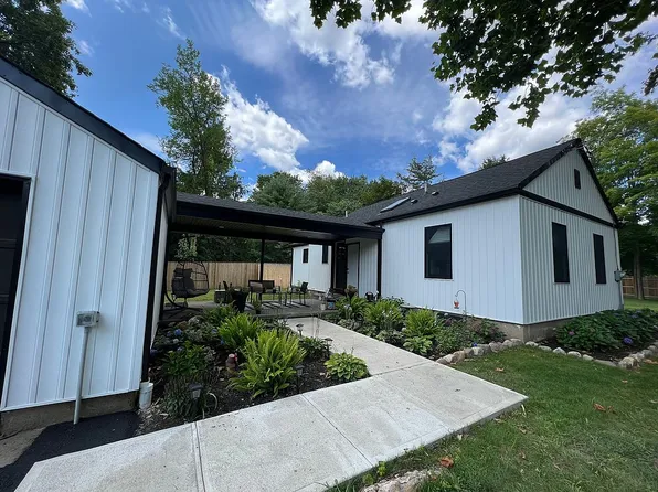 49 Carletondale Rd, Ringwood, NJ 07456