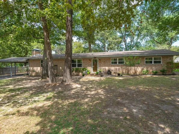 770 Wildwood St, Canton, TX 75103