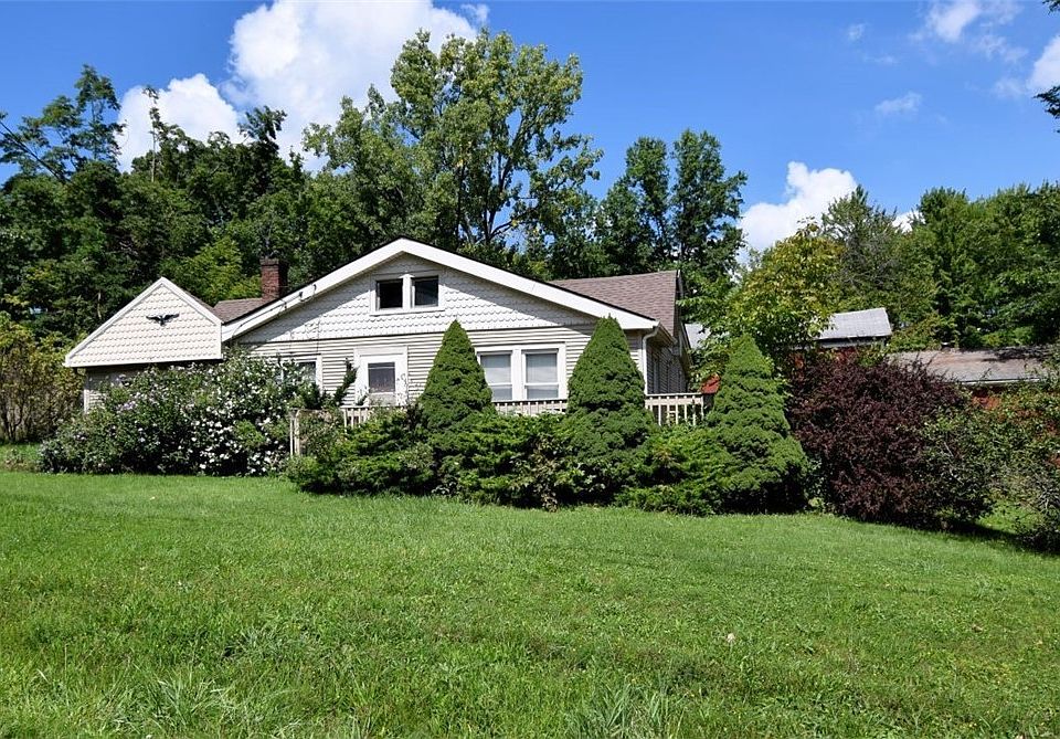 1st image of 115 Boston Mills Rd