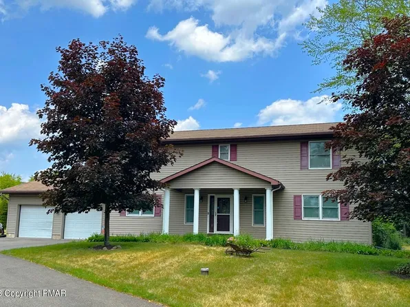 176 Switzgabel Dr, Brodheadsville, PA 18322