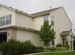 8957 Comstock Ln N, Maple Grove, MN 55311