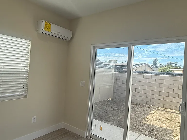 10927 Chapman Ave — Photo 15