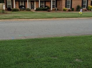 108 Erin Way, Warner Robins, GA 31088