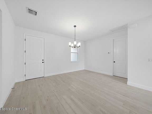 4th image of 3373 Fitzpatrick Ave SW