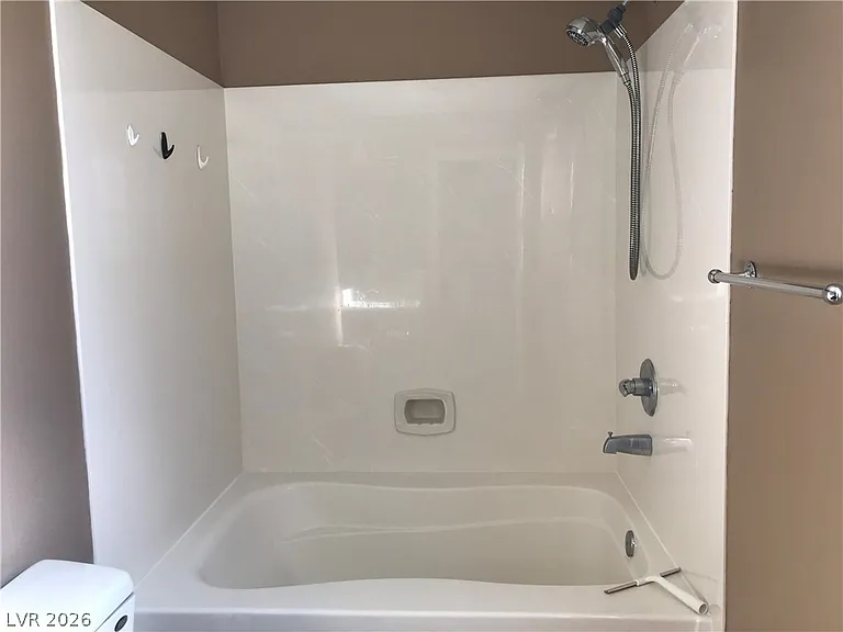 1159 Grove Park St — Photo 10