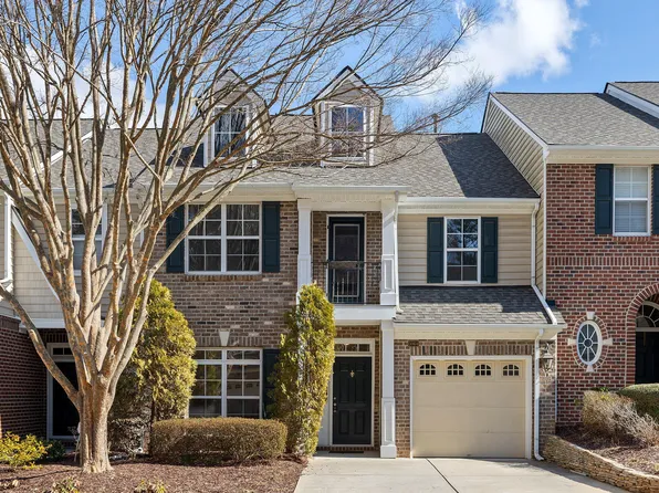 3064 Imperial Oaks Dr, Raleigh, NC 27614