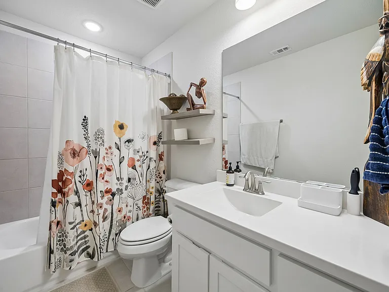 4131 Dewberry Ln — Photo 34