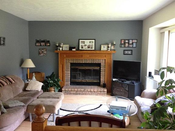 2nd image of 1479 Trinidad Dr NW