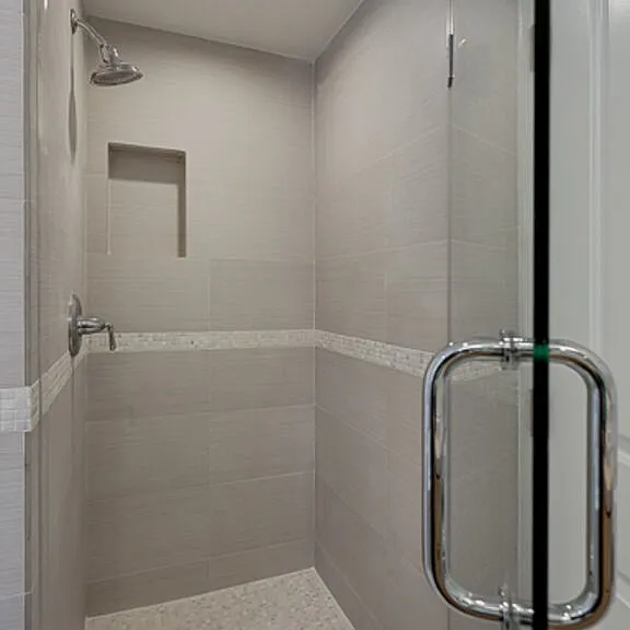 831 S Curson Ave — Photo 17