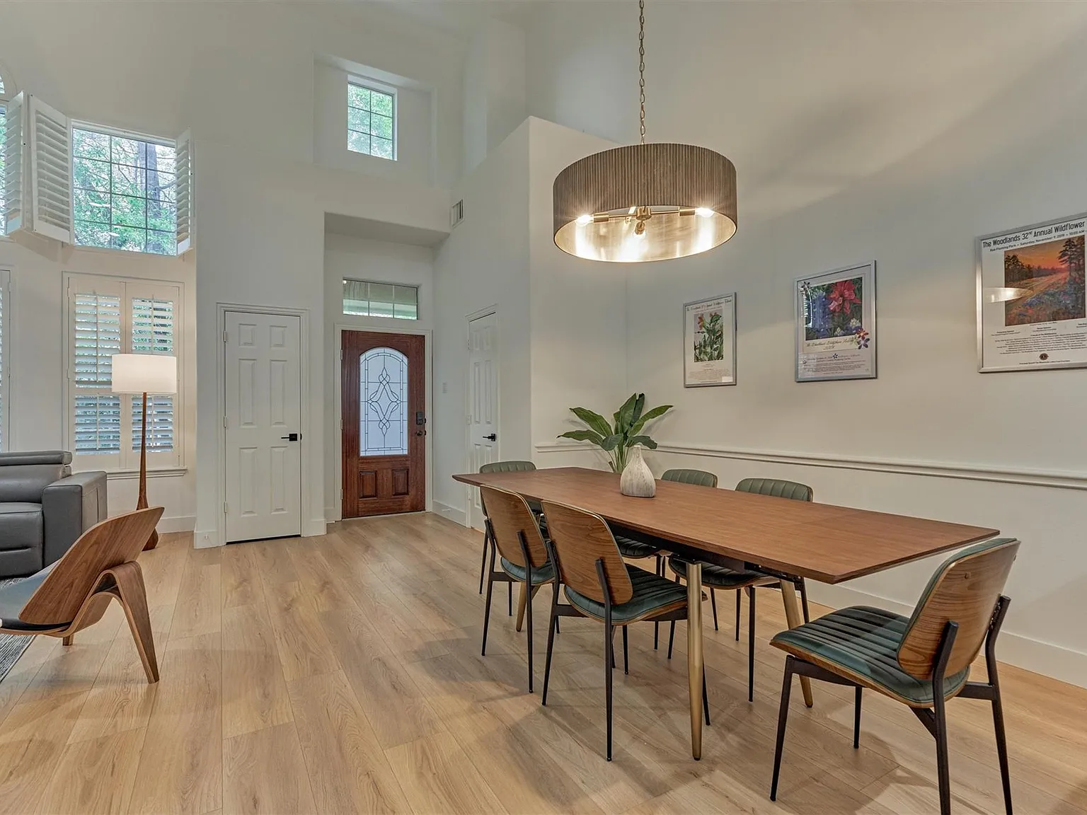 3 bed, 2.5 bath, 2129 sqft, $4,750 — Photo 2