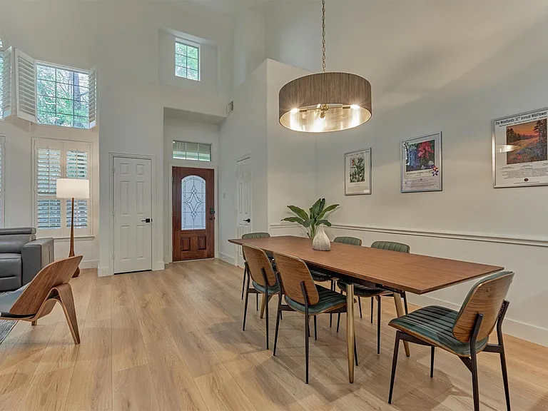 27 Medley Ln — Photo 1