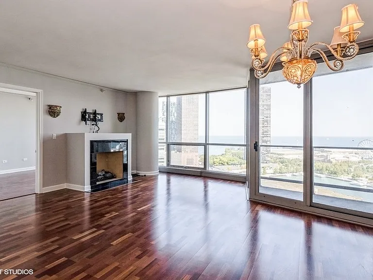 420 E Waterside Dr #2214 — Photo 2