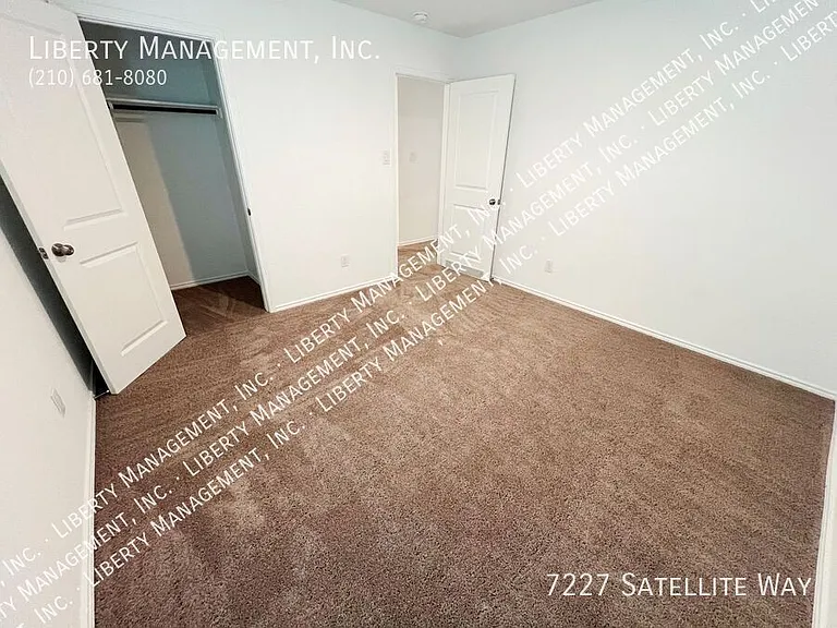 7227 Satellite Way — Photo 25