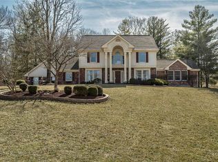 16842 Kehrsbrooke Ct, Chesterfield, MO 63005