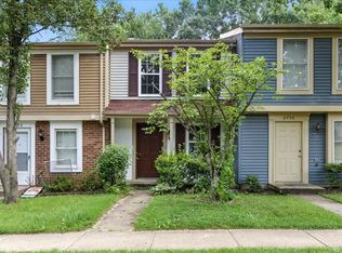 8734 Susquehanna St, Lorton, VA 22079