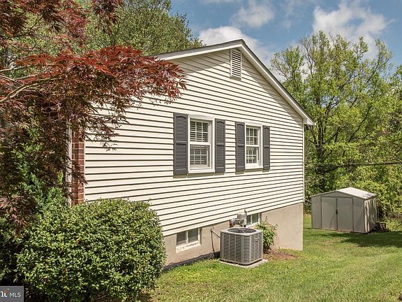 3rd image of 11735 Terry Town Dr