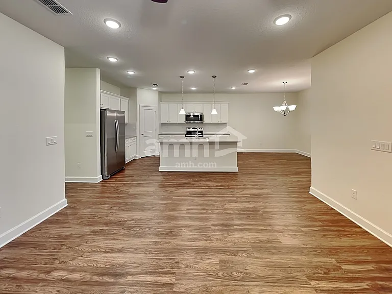 3013 Rolling Acres Rd — Photo 8