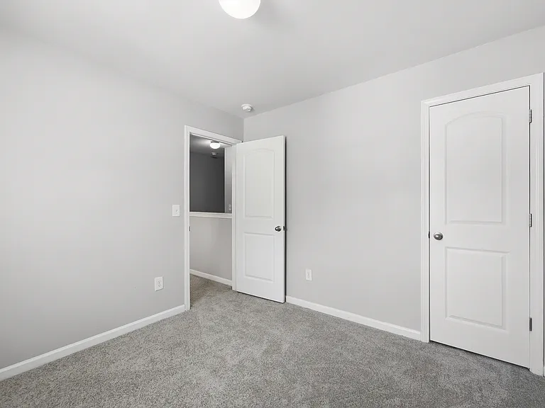 152 Evvalane Dr — Photo 23