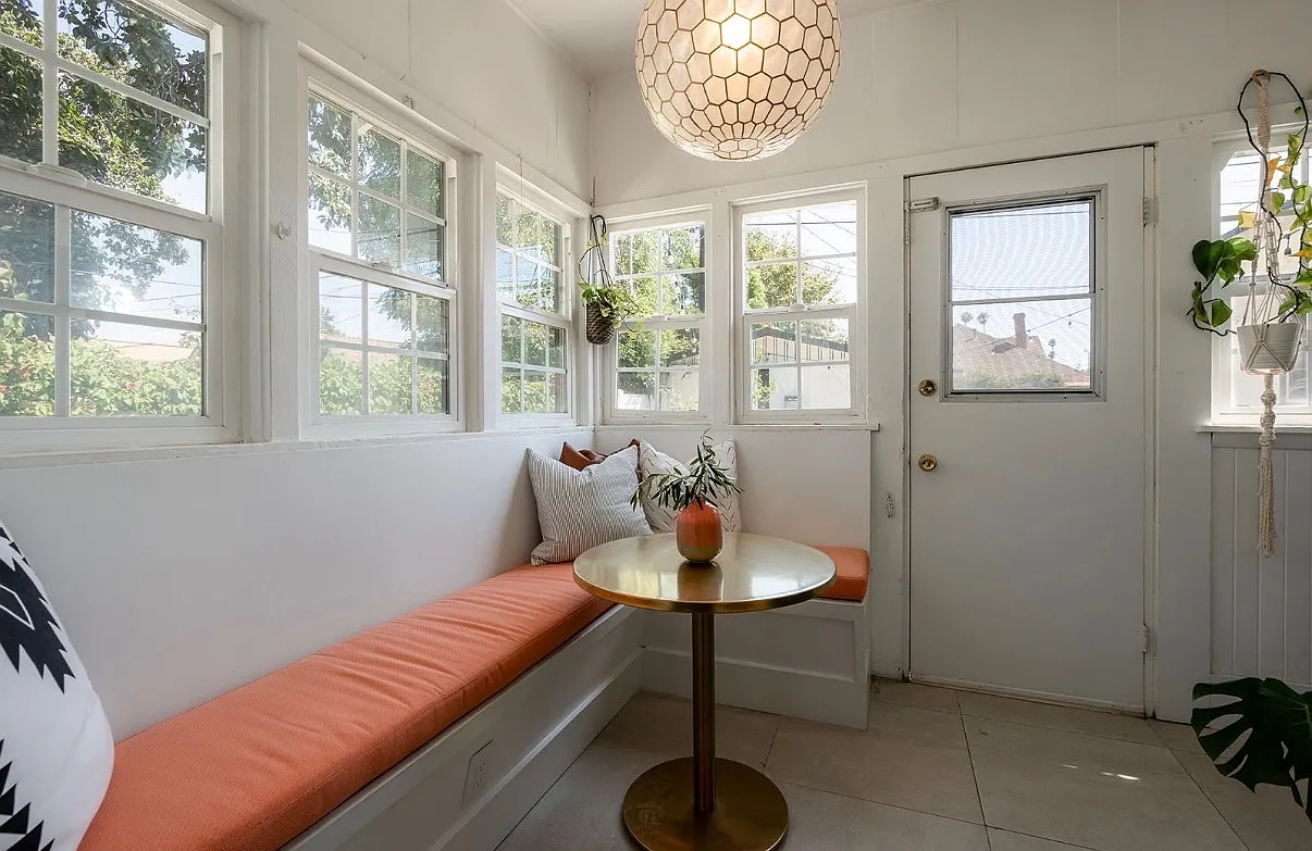 3 bed, 2036 sqft, $5,700 — Photo 4