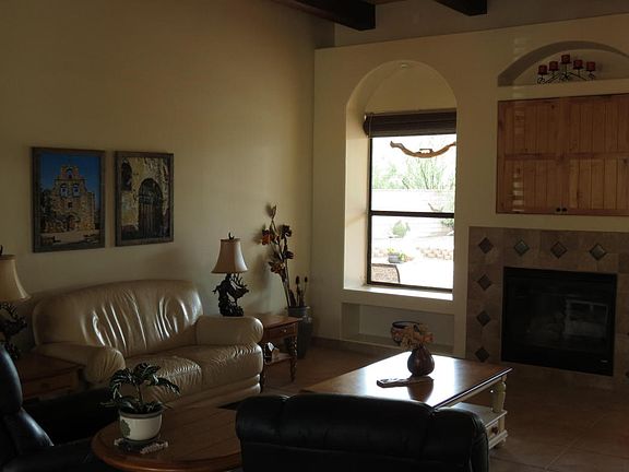 3rd image of 17866 S Camino De Loreto