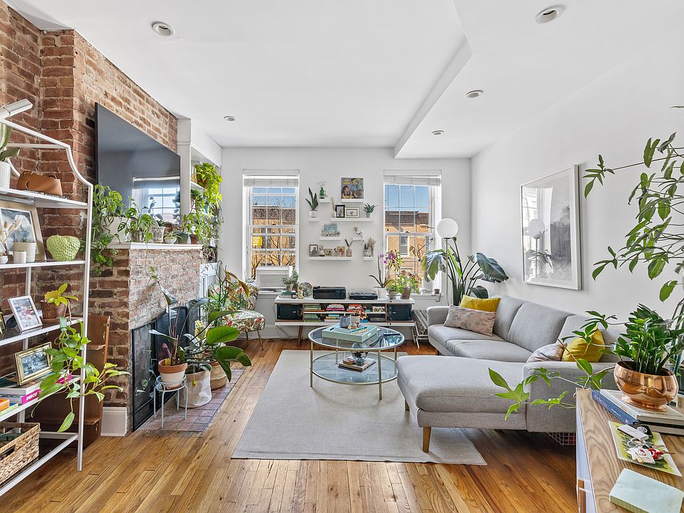 1st image of 261 Prospect Park W APT 3R