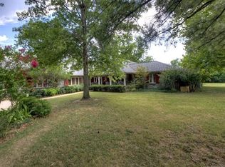 32515 E 671st Rd, Chouteau, OK 74337