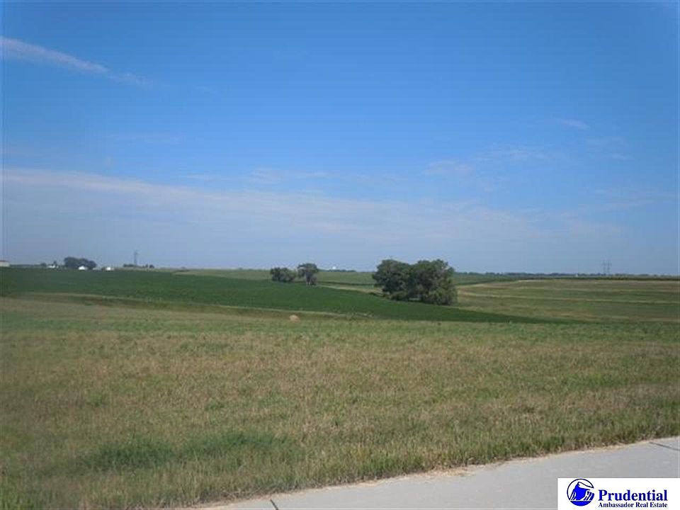 2nd image of 10707 231st St