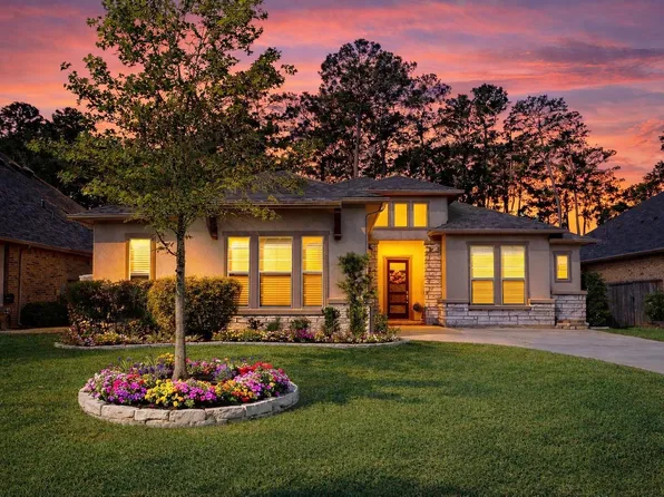 604 Castlewood Cove Ln, Pinehurst, TX 77362