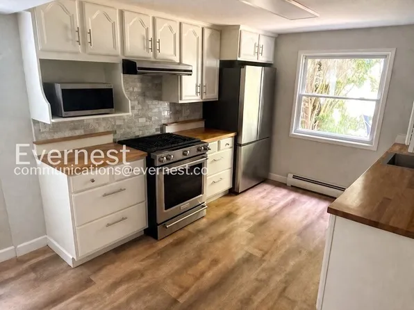 4508 Hawk Ct, Woodbridge, VA 22193