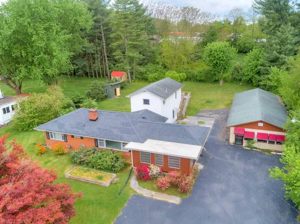 6033 Belspring Rd, Radford, VA 24141