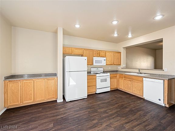 5th image of 6356 Pebblecreek Lodge Way