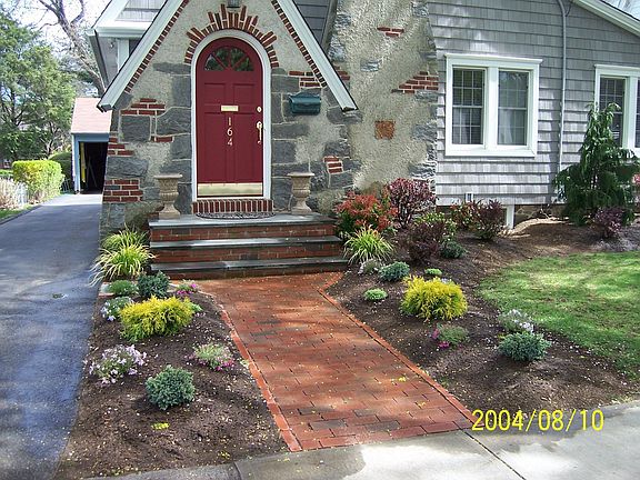 new landscaping w/ lights