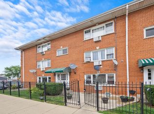 3117 S Laramie Ave APT 1N, Cicero, IL 60804