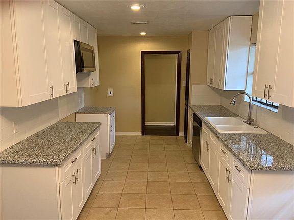 5th image of 2819 Dragonwick Dr