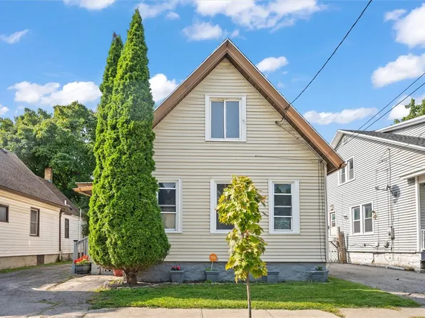 19 Glasser St, Rochester, NY 14606