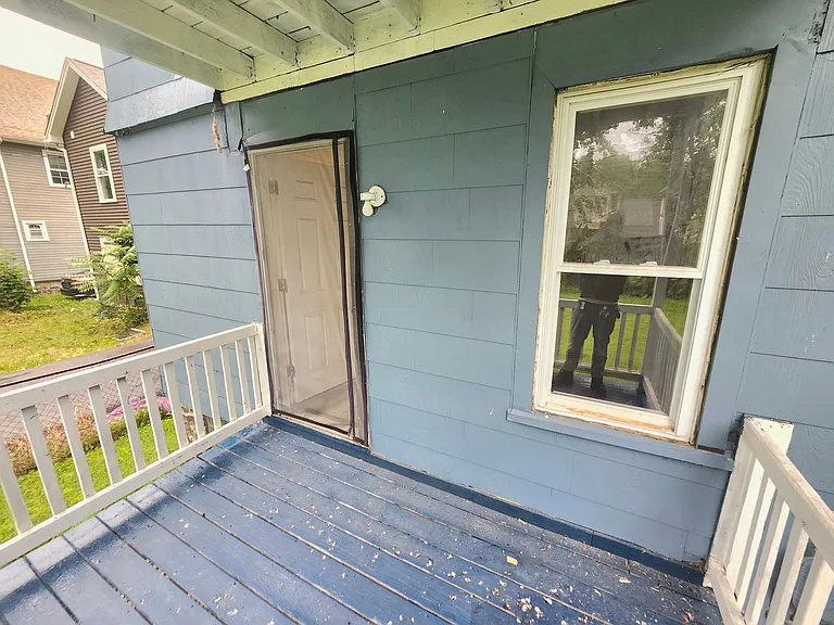 357 Columbia Ave — Photo 14