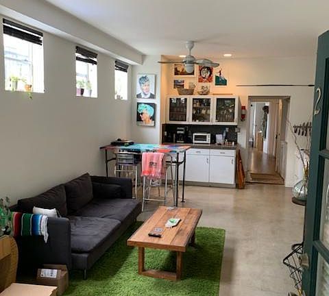5th image of 678 Westminster Ave APT 2