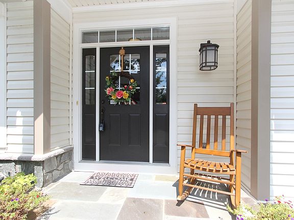 2nd image of 14352 Northbrook Ln