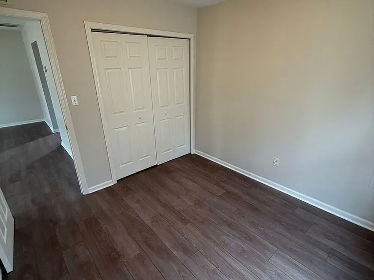27869 Tighe St — Photo 10