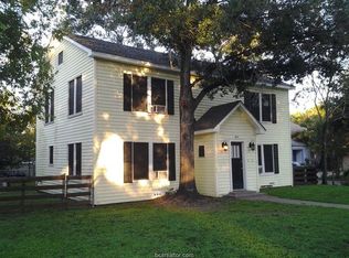 814 Banks Ave #A, Bryan, TX 77803