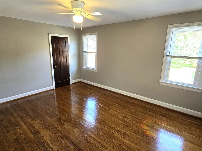 3884 Vine St — Photo 18