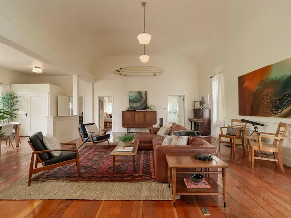 399 W Center St, Ventura, CA 93001