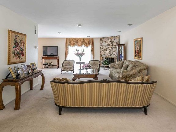 4th image of 106 Windsor Gate Dr
