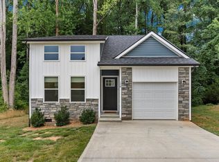 178 Shady Lane Dr, Wellford, SC 29385