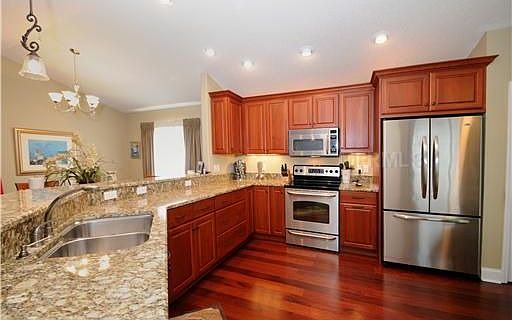 5th image of 11448 Cypress Park St